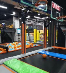 -蹦贝运动中心·蹦床·攀岩·闯关(龙岗店)