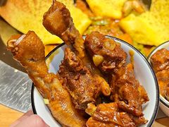 -山河屯铁锅炖·非遗东北菜(南山店)