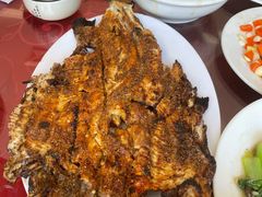 -北京龙庆四季香农家饭庄·灶台鱼·碳烤虹鳟鱼(龙庆峡店)