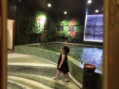 -泉城欧乐堡戏水湾艺术养生温泉