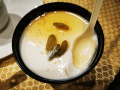 手工自制酸奶-巴扎美食·新疆菜·西域歌舞表演餐厅(新疆大厦店)