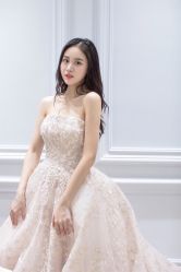 -MANLI BRIDAL婚纱
