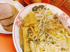 -拉面莊夢語＆中华料理八椿