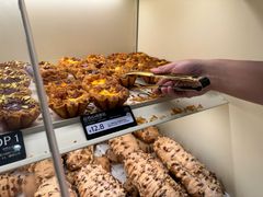 -HOT CRUSH趁热集合·现烤面包(环球港店)