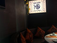-鸣记脆皮烤鱼·海鲜烤鱼(三八广场店)