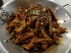 -张大师鸭爪爪特色干锅(南湖店)