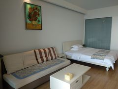 -智住·海景公寓(小径湾店)