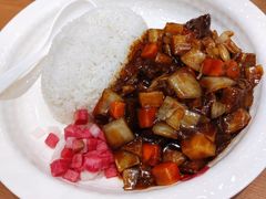红烧牛肉饭-阳阳中国饭(北京荟聚店)