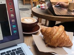 燕麦拿铁-VOYAGE COFFEE(北锣鼓巷店)