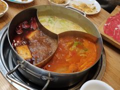 番茄和牛油鸳鸯锅-青瓷火锅料理(西单大悦城店)