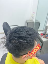 -LILI·HAIR SALON理理造型