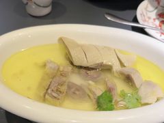 -江宴渔村·鱼鲜土菜(紫荆广场店)