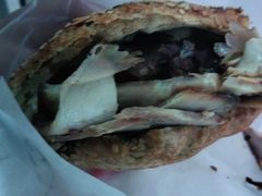 烧饼夹肘子肉-老四烧饼铺(丽源路店)