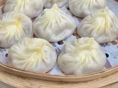 蟹黄汤包-食惠里小笼包面馆(越秀店)