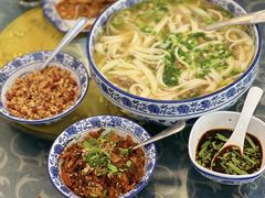 -回辉登偰氏面片(东莲花美食街店)