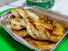 -周震馄饨
