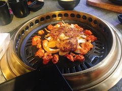 -三国惹火烤肉·中日韩烤肉集合店(百草路店)