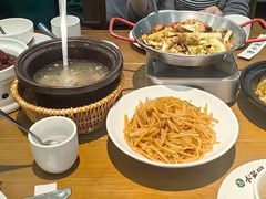 -小菜园新徽菜(芜湖奥特莱斯店)