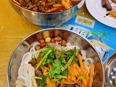 -红鼻子桂林米粉(金唐新光界店)