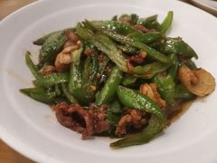 -饭怕鱼·黄焖鲟龙鱼(湖大店)