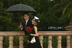 -乐派诗婚纱摄影