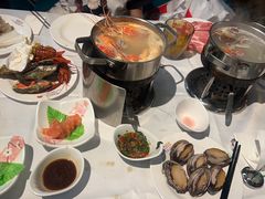 -领鲜活海鲜榴莲自助火锅(东门店)