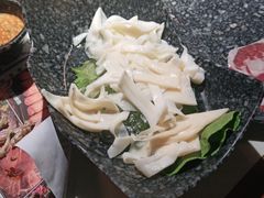 -新哥老官·畅吃123·美蛙世界(苏宁广场店)