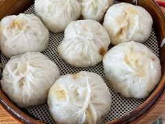 鲜肉小笼包-手工小吃(高银美食街店)