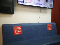 -大连何氏眼科医院
