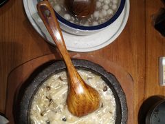 石锅小煮鲜杂菌-敏珠拉姆藏餐·南京厨房(富春江东街店)