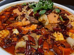 -老周家酱卤猪蹄私房菜(克拉玛依西街店)