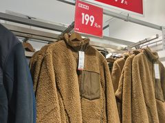 -优衣库(北京万柳华联购物中心店)