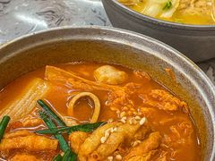 -汤小云火锅米线(钻汇广场店)