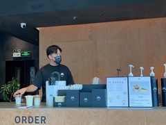 -M Stand(深圳龙岗万科广场店)