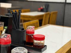 -苏沪老鸿兴城市饭堂(肇嘉浜路店)