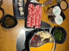 -呷哺呷哺 黄金牧场 (中发百旺店)