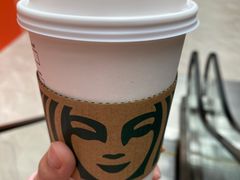 -星巴克臻选(上海中环广场2F店)