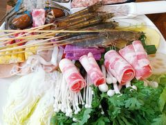 -樾餐厅泰式海鲜火锅(民歌湖店)