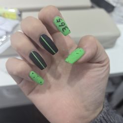 -晨·艺美甲美睫