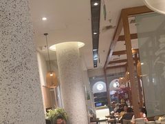 -三人行骨头王火锅(长寿店)