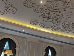 -王府井酒店(金桥港湾店)