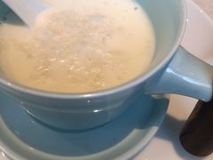 生磨杏仁茶配官燕-逸道(益丰·外滩源店)