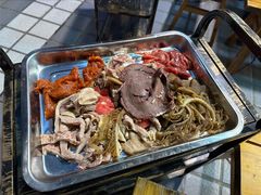 -金鼎雪山牦牛杂火锅(理县总店)