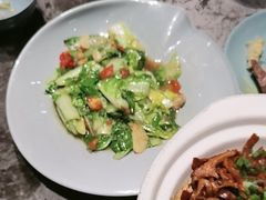 -老周家酱卤猪蹄私房菜(克拉玛依西街店)