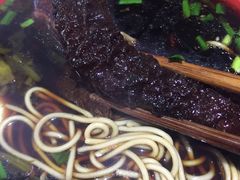 -小龙大肉面馆