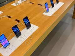 -Apple零售店(华贸购物中心店)