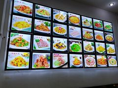 -李氏东北饺子王·铁锅炖(回龙湾店)