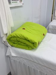 -苗医生专业祛痘·皮肤管理