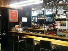 -HIHE Bistro·Oyster Bar(华熙live店)