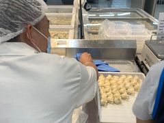 -沃尔玛(前山店)